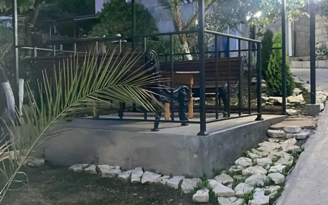 Sauchi Guest House