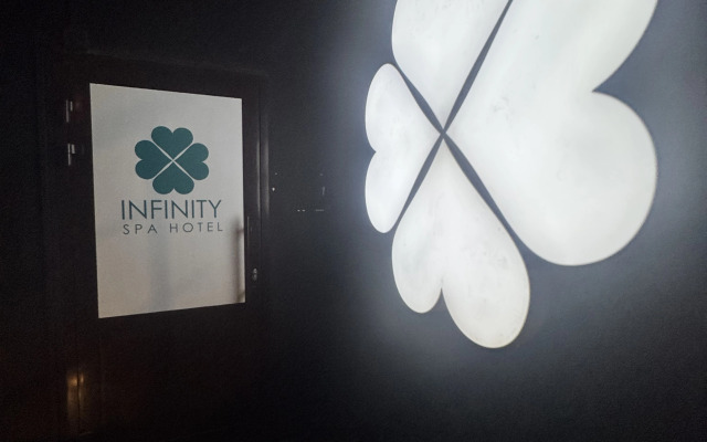 Infiniti Spa Mini hotel