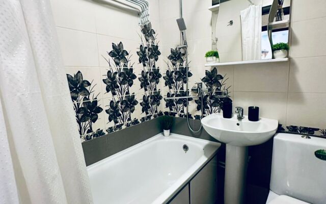 Апартаменты на Семчинской