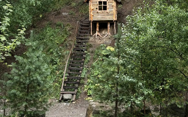 Курортный отель Отель Къуанч