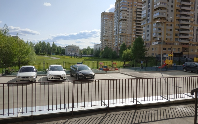 Novaya kvartira s konditsionerom v Zhk Fakel Apartments