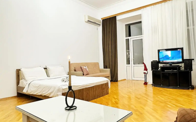 F1 View in Boulevard 3 Apartments