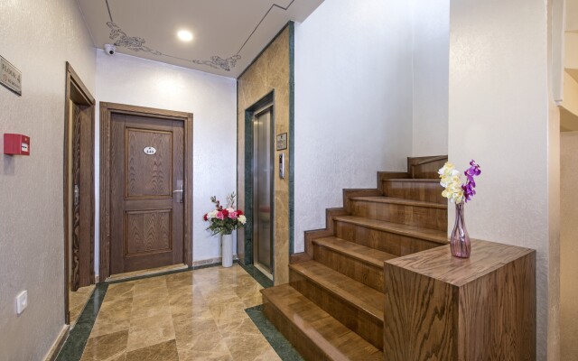Perapolis Hotel