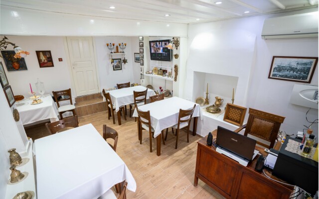 Papazın Konağı Pansiyon Hotel