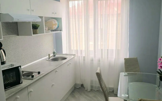 Briz 2 Flat