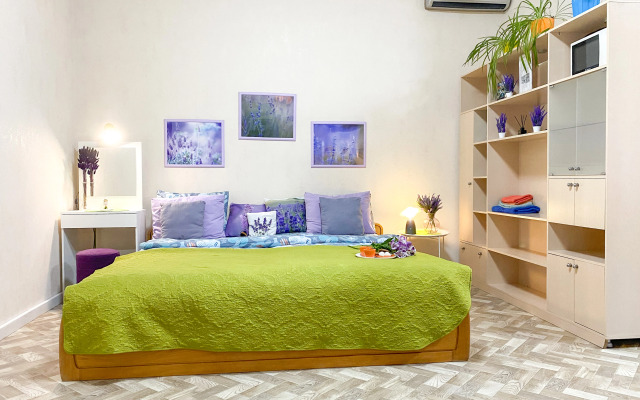 Happiness Live in the center of Sevastopol Apartment