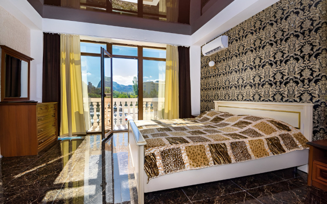 Sudak Delyuks Guest House