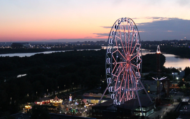 Квартира Дизайнерская Студия возле Парка Вокруг Света