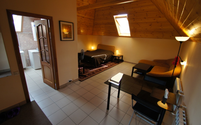 DMD Guest House