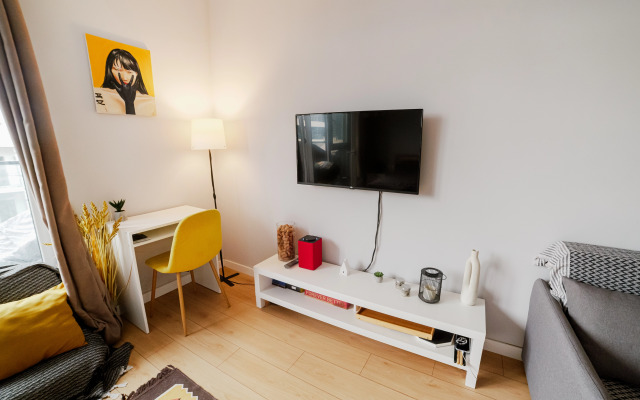 S Basseynom I Vidom Na Gory Apartments