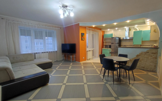 Квартира на улице Озёрной