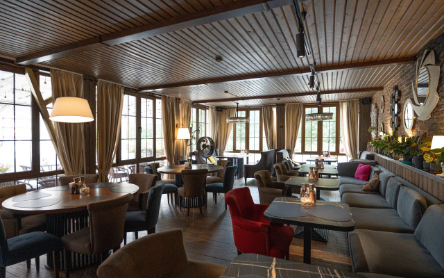 Гостиница Парадная