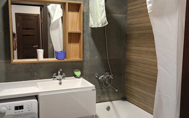 2Kh Komnatnaya Vozle Morya Flat