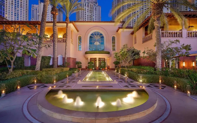 The Ritz-Carlton, Dubai Hotel