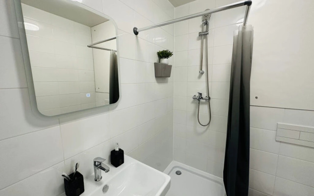 Апартаменты Трехместные Нижегородская Life