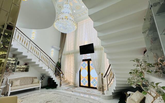 Sharq Yulduzi Hotel
