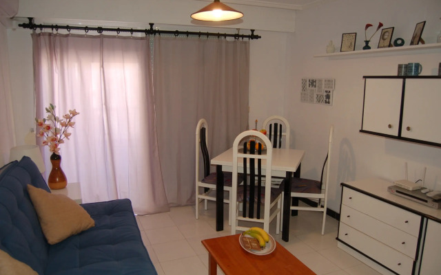 Ispaniya Uyutnaya Kvartira 200m ot Morya Apartments