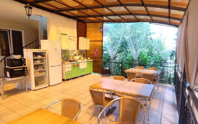 Mariya Guest House