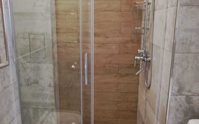 Green Studio 1 Apartments