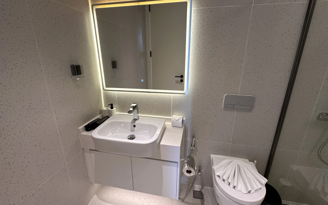 Апартаменты 2 Спальни Первая Линия Пляжа Лаян от Capital Pro