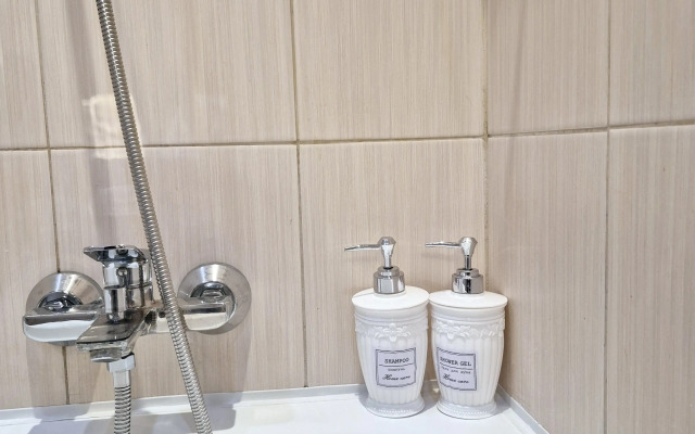 Dizaynerskaya "Modern" Flat
