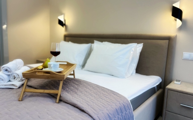 Zhk Merkato S Basseynom Apartments