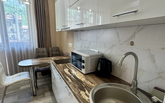 Апартаменты Светлая Студия с Видом на Горы в Эсто-садке