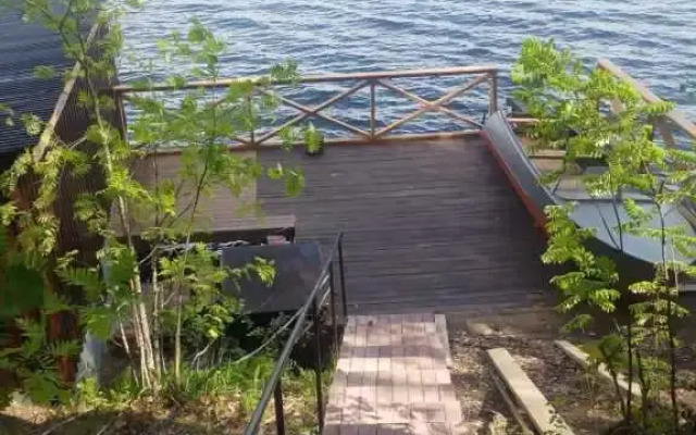 Пятиместный коттедж Сандал 1