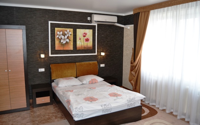 Absolyut Apartments