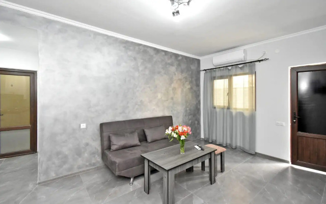 Sirik hotel Guest house