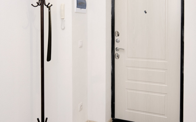 Квартира на улице Хрустальногорская 93