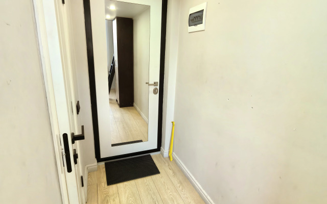 Vozle Metro Zyuzino Apartment