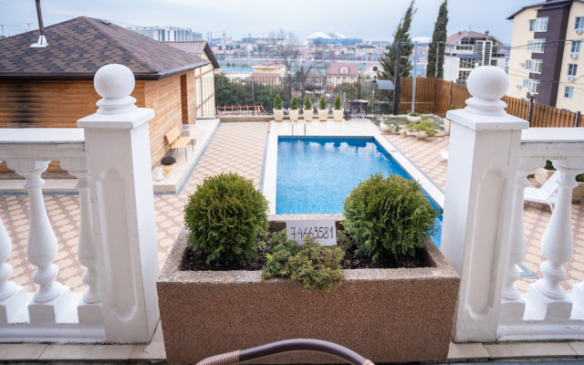 Rayskiy Ugolok Guest House