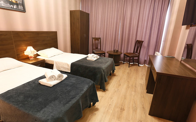 Отель Гранд Лион