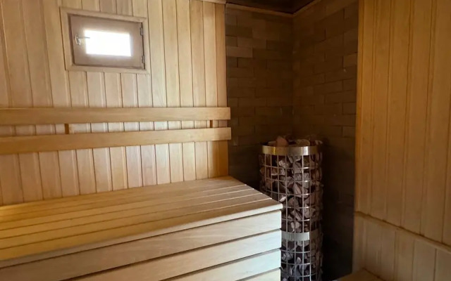 Апартаменты Студия в Отеле Клевер