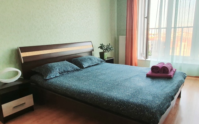 Квартира двухкомнатная 76м2 на Куйбышева 40