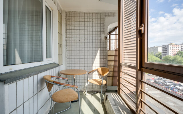 Апартаменты с 3 спальнями Oрехово (Дом у Парка)