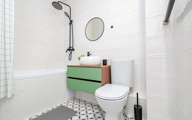 Uyutnaya Stilnaya Studiya U Tsentralnogo Rynka Flat