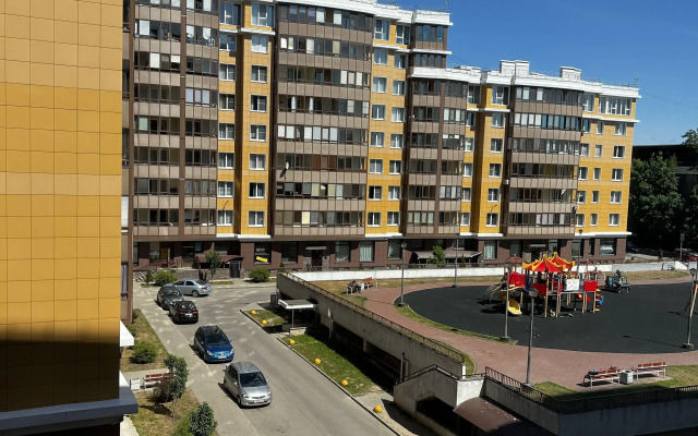 Апартаменты Уютная квартира на Хохлова 8