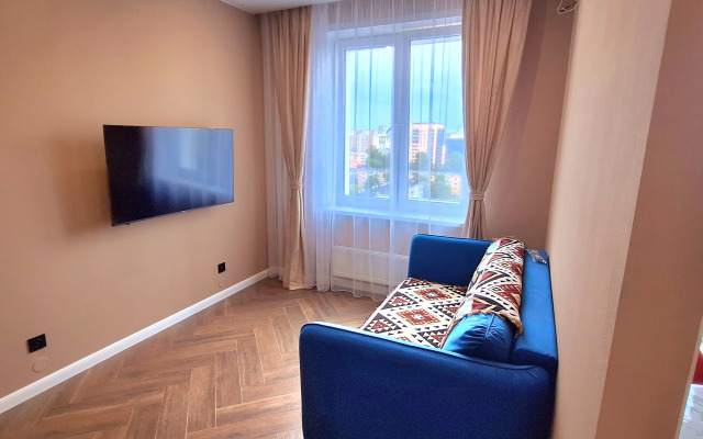 Flat S Yarkimi Aktsentami
