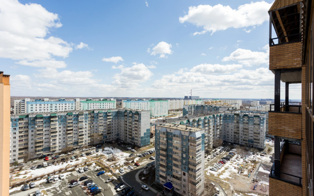 Апартаменты  на 18 Этаже Hugge Place