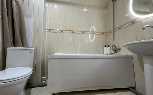 Квартира с Шикарным Видом на Море и Аллею