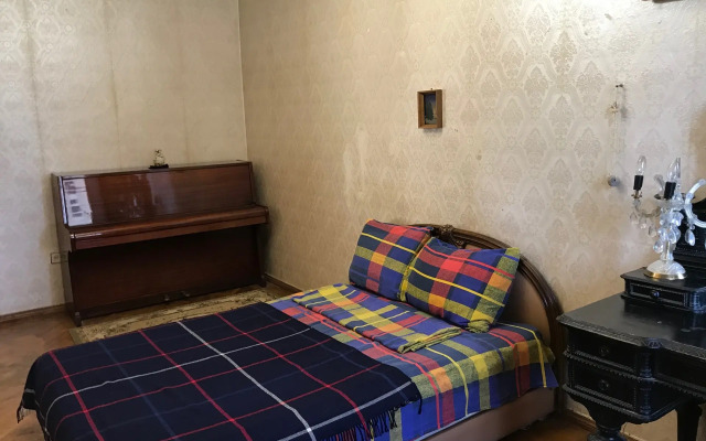 Apartments 4-Kh Komnatnye V Tsentre Sukhuma