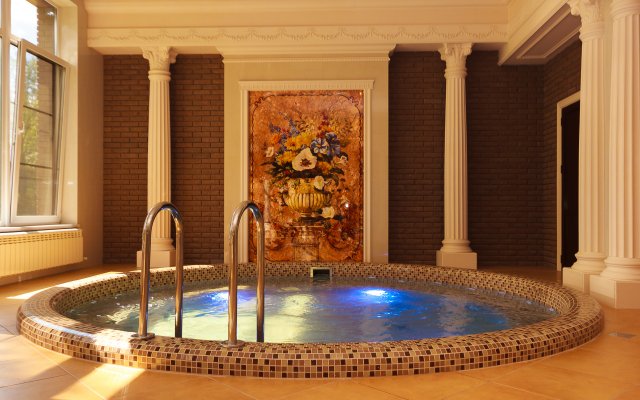 Aristokrat SPA Grand-Hotel