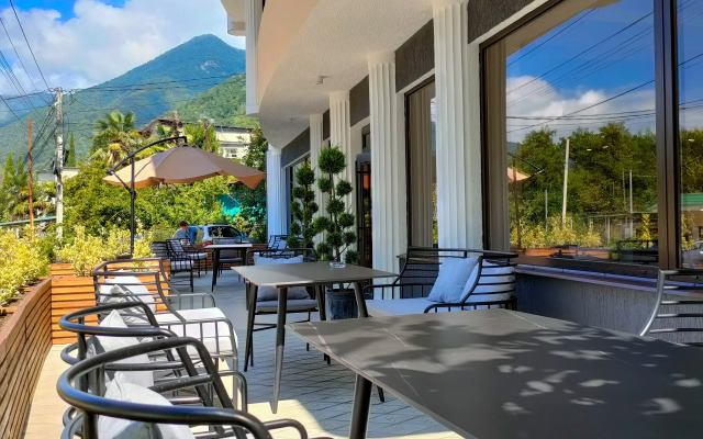 Citrus Hotel