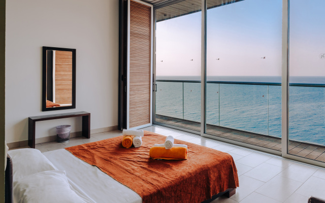 Aquamarine Villa