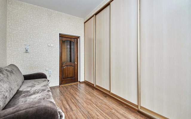 2kh Komnatnaya V Tsentre Goroda Flat