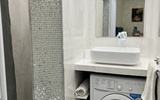 Квартира Светлая 1 Комн. Квартира(2Д) со Своим Двориком