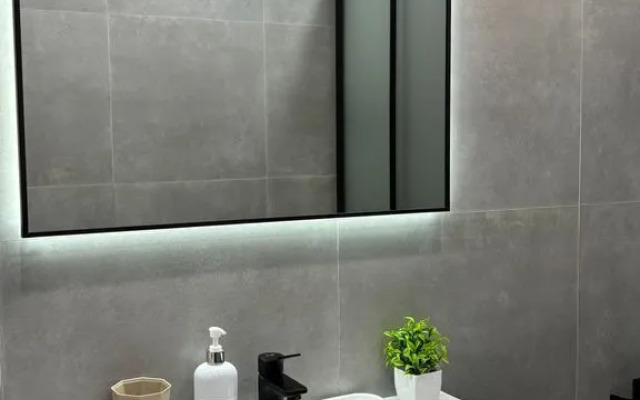 Na Prospekte Maksima Gorykogo 26 Flat