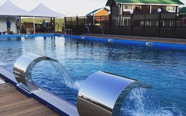 Отель Загородный клуб